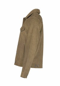 Jachetă maro din piele întoarsă, cu guler, închidere frontală cu nasturi, două buzunare la piept și buzunare laterale suplimentare. Textură netedă și croială ajustată.