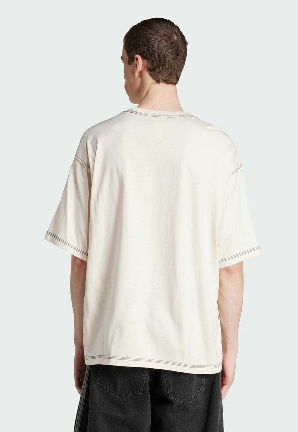 ESSENTIALS TEE - Basic T-shirt4