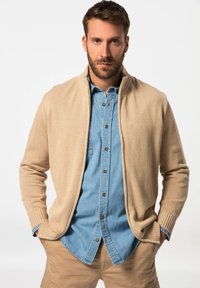 JP1880 Strickjacke - sand