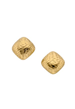 To guldørestikker i firkantet form med en hamret tekstur på en hvid baggrund.