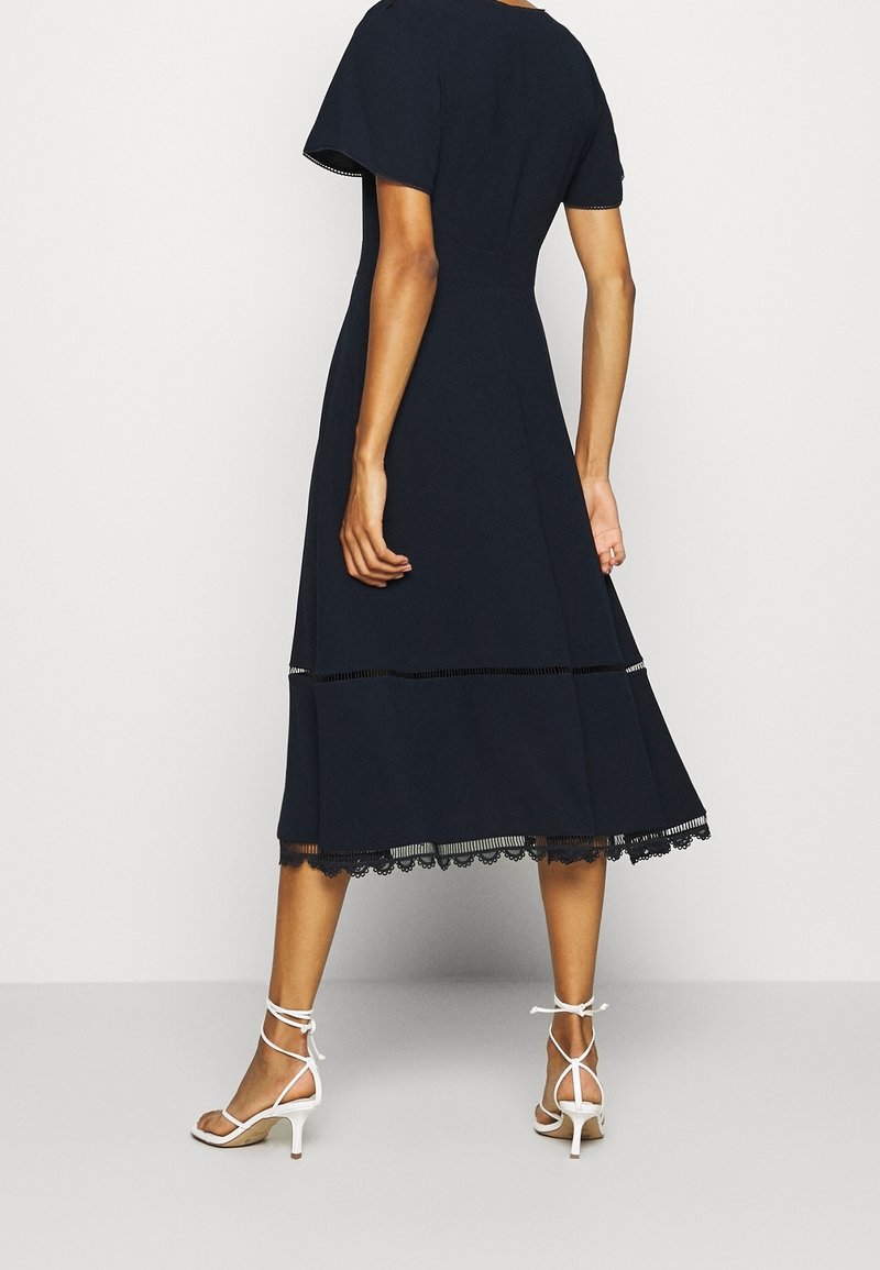 Tommy Hilfiger Cocktail dress / Party dress - dark blue - (Pre-owned) - Zalando.ie Tommy Hilfiger Cocktail dress / Party dress - dark blue - (Pre-owned) - Zalando.ie