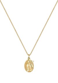 Guldkedja med ett ovalt hänge som visar en gestalt med ett kors. Tunn, texturerad kedja med lås.