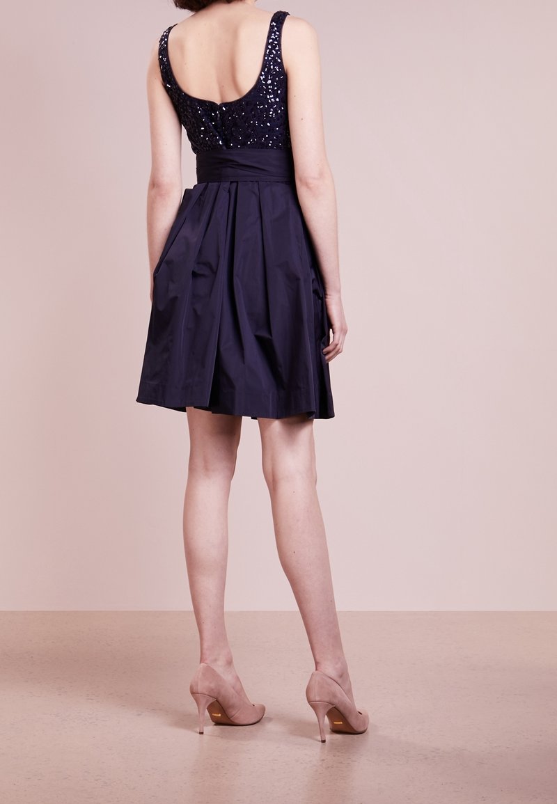 Lauren Ralph Lauren Cocktail dress / Party dress - dark blue - (Pre-owned) - Zalando.ie Lauren Ralph Lauren Cocktail dress / Party dress - dark blue - (Pre-owned) - Zalando.ie