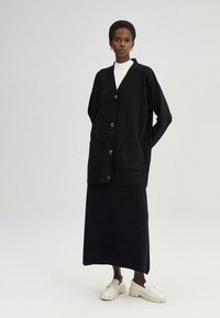 Touché Privé CARDIGAN SKIRT KNIT SET - Kardiganas - black