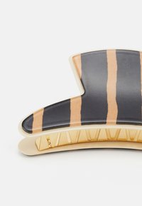 Marimekko PICCOLO HAIR CLAW - Plaukų formavimo priemonė - black/orange