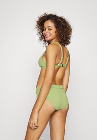 Seafolly BELIZE LONGLINE - Parte de cima de biquíni - green tea