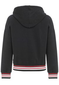 Schwarzer Kapuzenpullover mit einem verkürzten Design. Hat gerippte Säume mit roten, weißen und schwarzen Streifen. Glatte Textur und lockere Passform.