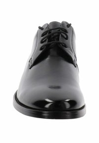Zwarte leren dresschoenen met een gladde, glanzende afwerking; ronde neus; gesloten vetersysteem en minimale decoratieve stiksels; duurzame zool.