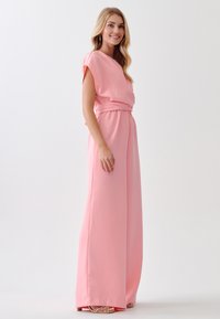 TUSSAH Mono - pale pink