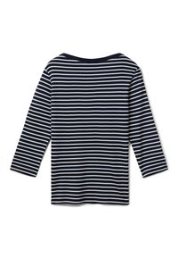 Niebiesko-biała w paski bluzka z rękawem 3/4, z szerokim dekoltem oraz miękkiej, gładkiej bawełnianej tkaniny, o luźnym kroju.