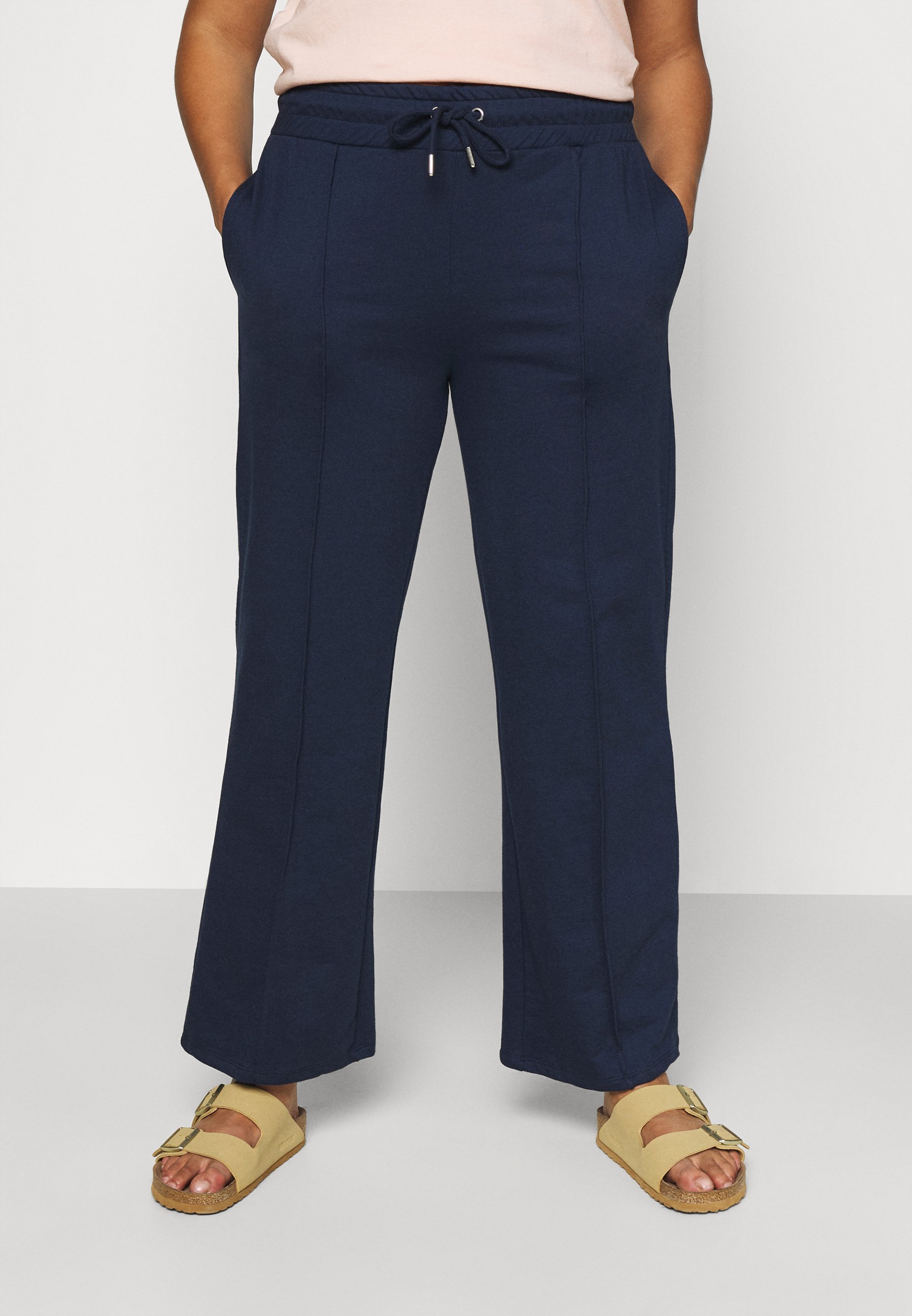CAPSULE by Simply Be PLEAT FRONT WIDE 