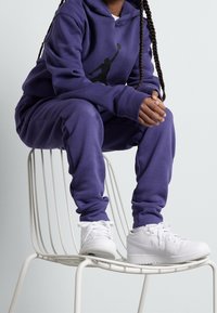 Jordan BASELINE HOODIE UNISEX - Felpa con cappuccio - purple