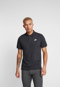 Nike Sportswear CLUB MATCHUP - Polo - black