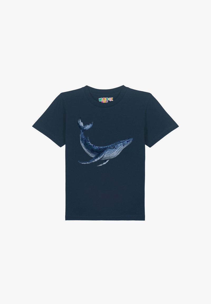 T-shirt en coton bleu marine avec un graphique détaillé d'une baleine dans des nuances de bleu et de gris, centré à l'avant. Conception à col rond.