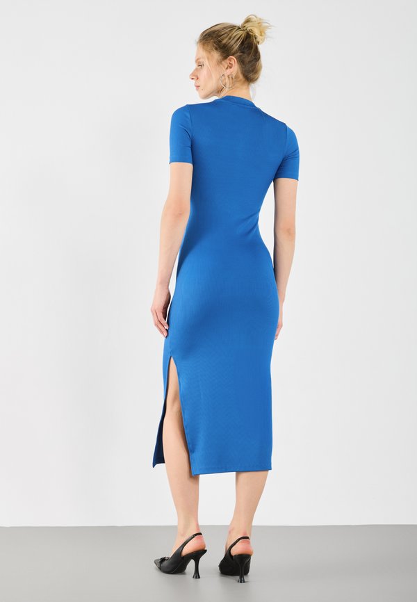 Jumper dress - delft4