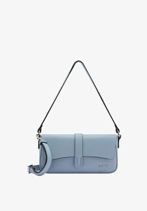 Borsa a mano in pelle blu chiaro con superficie liscia, design semi-strutturato, chiusura a pattina e tracolla removibile. Presenta accessori in argento.