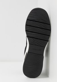 Caprice Sneaker low - black