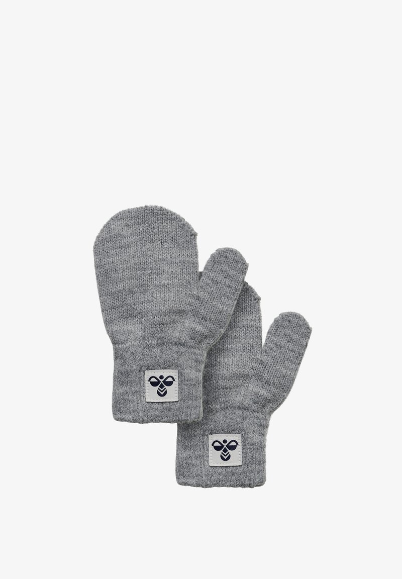 Graue gestrickte Handschuhe mit einem gerippten Bund und einem Logo-Patch. Weicher Stoff und abgerundete Fingerfächer. Langlebiger Stoff und einfaches Design.