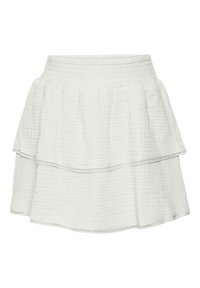 Falda blanca de volantes hecha de una tela de algodón texturizada. Cintura elástica y costuras decorativas a lo largo del dobladillo. Diseño ligero y casual.