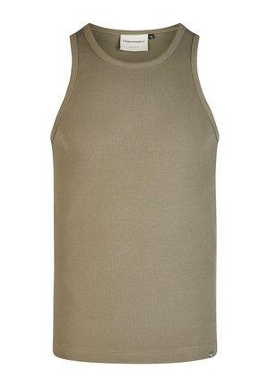 Männliches olivfarbenes Tanktop, gerippte Textur, runder Ausschnitt, ärmelloses Design, mit einem kleinen Logohänger am unteren Saum.