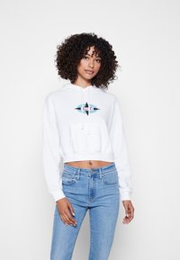 Levi's® - GRAPHIC LAUNDRY HOODIE - Sweatshirt - star white Thumbnail Image 1