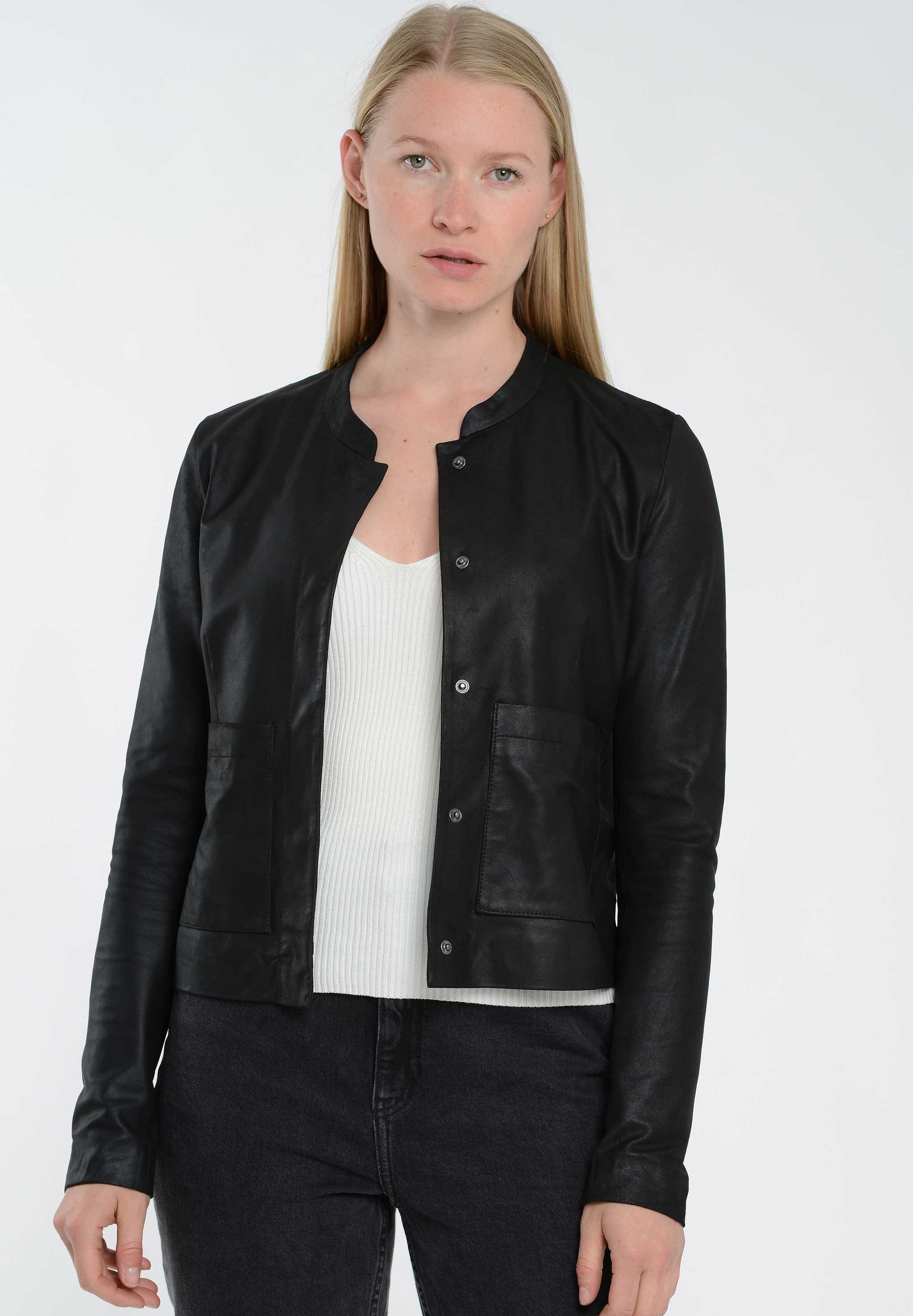 Veste En Cuir Noir GAP - Taille M, Coupe Basique, Occasion Très Bon état