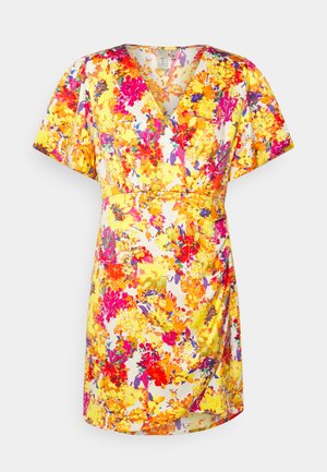 YAS Petite YASFINNA SHORT DRESS - Φόρεμα ημέρας - birch/finna