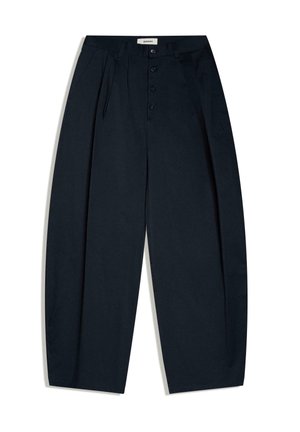 Bershka, TAILORED FIT BARREL - TROUSERS - Pantaloni - royal blue