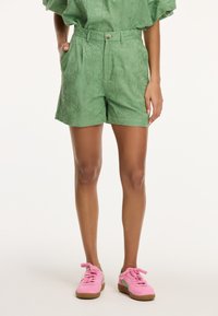 Shiwi - MARTE PALM EMBRODERIE - Shorts - green greek palm Thumbnail-Bild 1