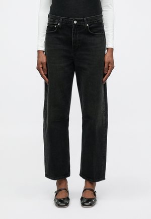 MIRO - Avar lõikega teksad - black denim