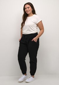 Thumbnail Image 2