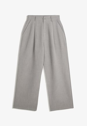 Hellgraue Hose mit geradem Schnitt, ausgestattet mit zwei Vorderfalten und Seitentaschen, aus einem glatten Stoff gefertigt.