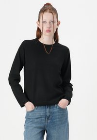 Pieces PCBREE O NECK - Pulover - black