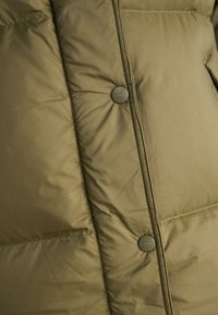 GANT FULL LENGTH COAT - Manteau en duvet - dark cactus