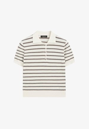 Biała koszulka polo z krótkim rękawem, ozdobiona cienkimi poziomymi czarnymi i brązowymi paskami oraz trzema guzikami przy kołnierzyku.