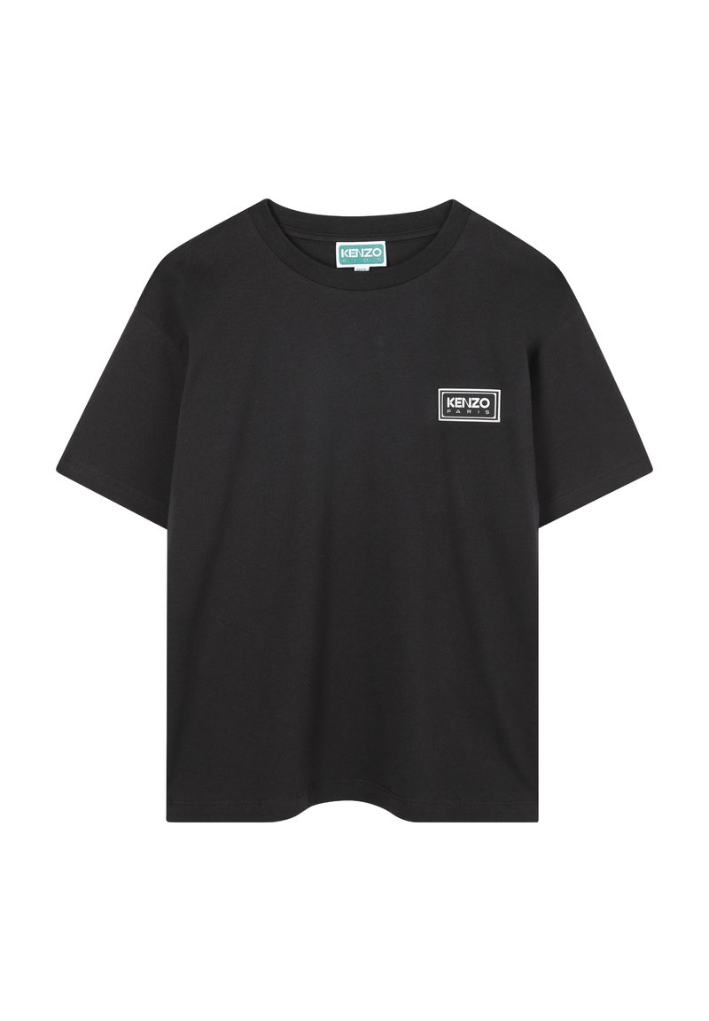 Czarna koszulka bawełniana z okrągłym dekoltem i krótkimi rękawami. Ma prostokątną, białą metkę z napisem "KENZO PARIS" na przodzie.