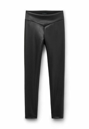 Schwarze Leggings aus einem glatten, dehnbaren Material. Sie verfügen über einen hohen Taillenbund mit nahtlosem Design und eng anliegenden Beinen.