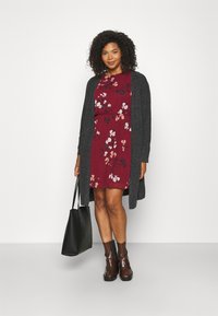 Vero Moda Curve VMCDOFFY LS LONG OPEN  NOOS - Cardigan - black