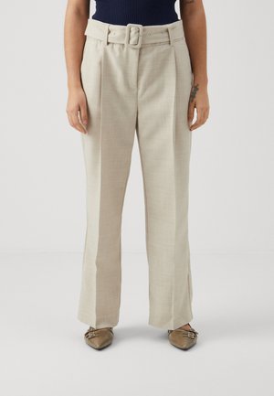 VMNANCY STRAIGHT BELT - Pantalon classique - silver lining