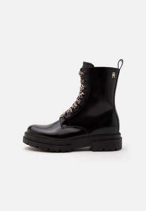 Tommy Hilfiger, KESSY UNISEX - Bottines à lacets - black