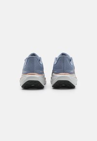 Nike Performance AIR ZOOM PEGASUS 41 - Tekaški copati za cesto - blue-grey, rose gold-coloured
