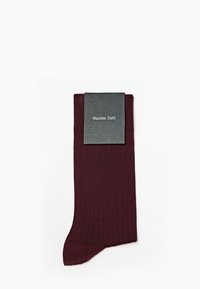 Bordeaux-ribbet strømpe med en glat tekstur og en firkantet sort etiket mærket "Massimo Dutti" fastgjort øverst.