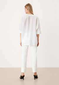 s.Oliver BLACK LABEL Overhemdblouse - cream
