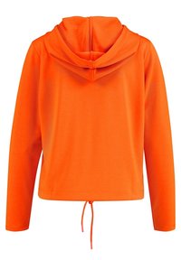 Sudadera naranja con capucha, de manga larga, con un dobladillo ajustable y una textura suave. Presenta un diseño de capucha de doble capa.