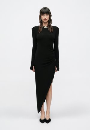 SHOULDER PAD V NECK SIDE DRAPE GOWN - Rochie maxi - black