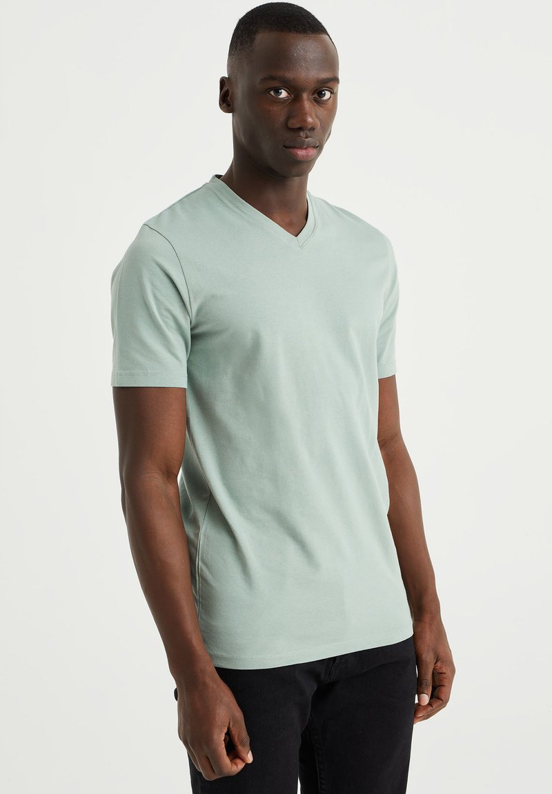 WE Fashion WE FASHION HEREN TSHIRT Tshirt basic green/turquoise