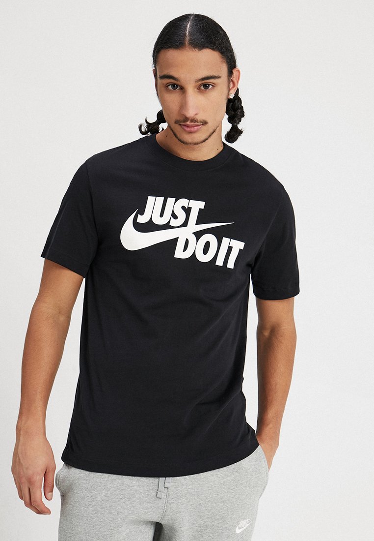 Nike Sportswear TEE JUST DO IT T shirts med print black Nike Sportswear TEE JUST DO IT - T-shirts med print - black/white