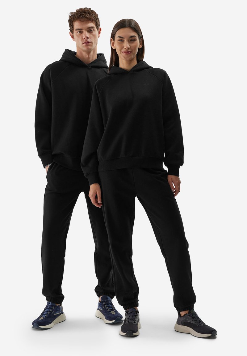 4F UNISEX jasny brąz