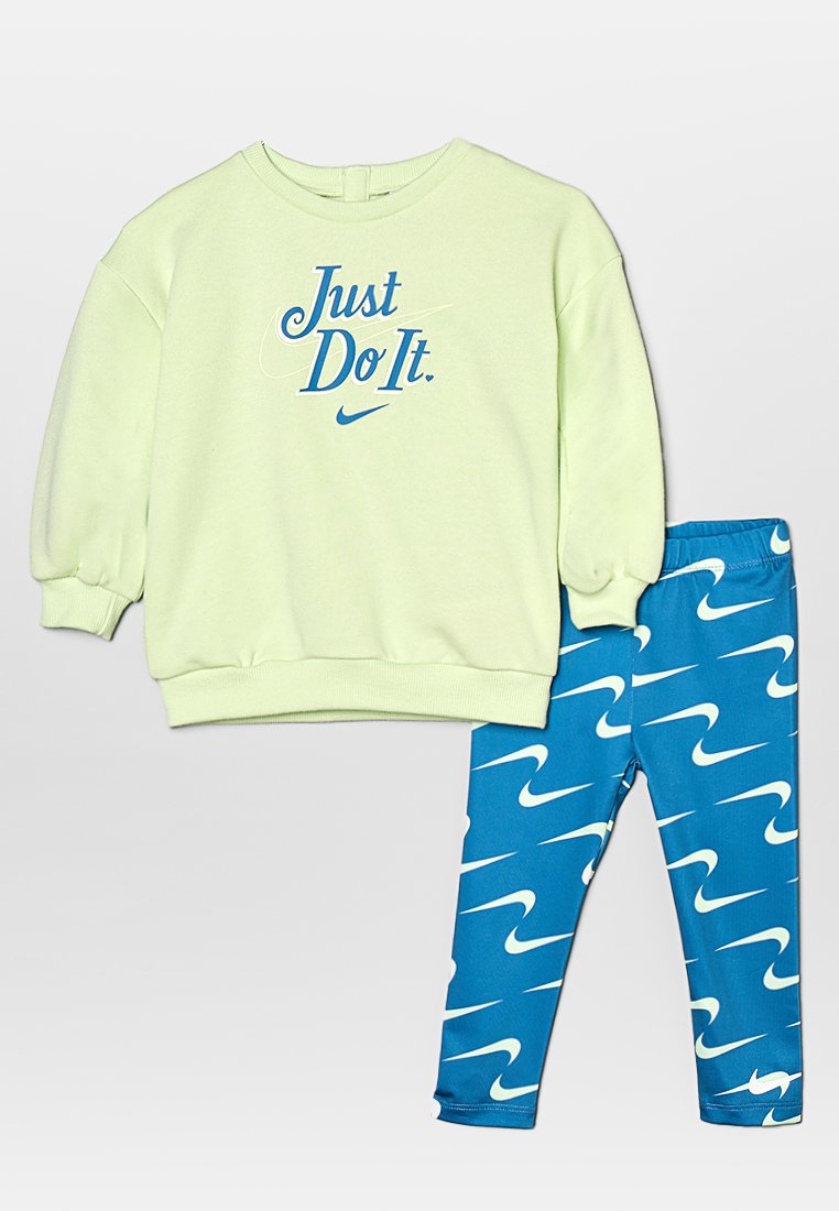 Nike Sportswear Sweater niet gedefinieerd