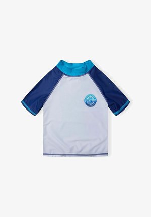 Tričká s krátkym rukávom na surfovanie v svetlo šedej farbe s námorníckymi akcentmi. Má okrúhly výstrih, prešívané lemy a logo surfovania na hrudi.